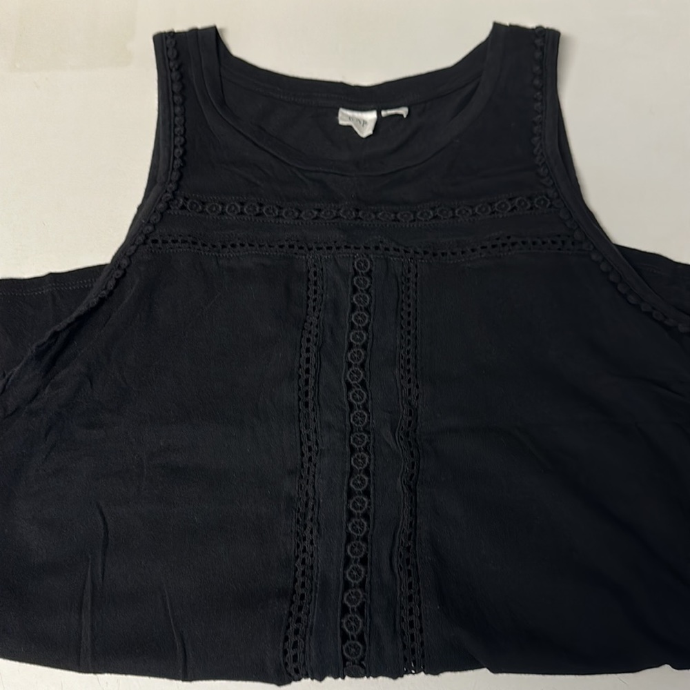 Gap Women’s Black Tank Top - XS